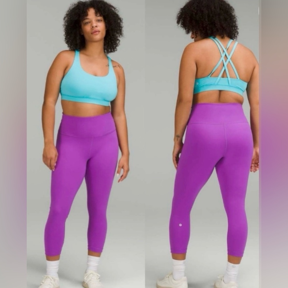 Lululemon Wunder Train High-Rise Crop 23" Moonlit Magenta
23" Size 6